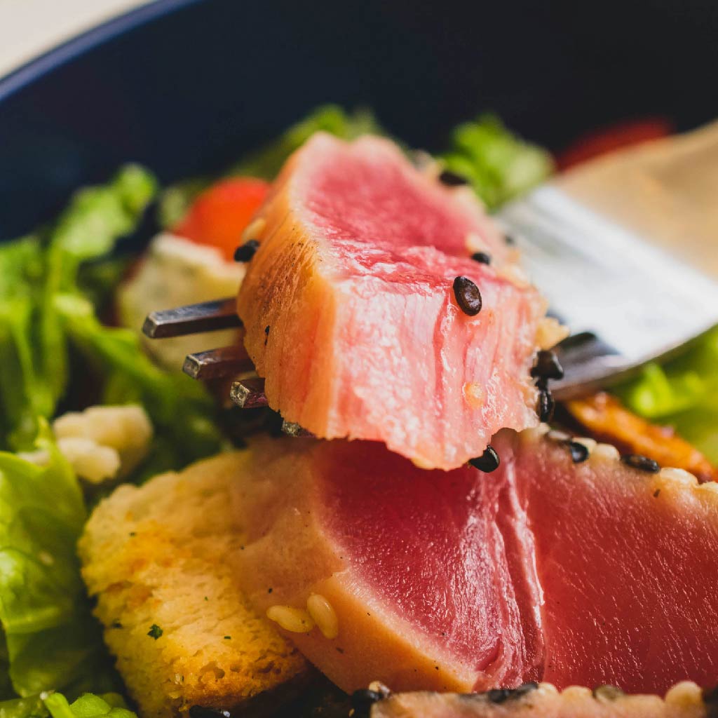 Seared Ahi Tuna Bowl for Weight Loss and Detox